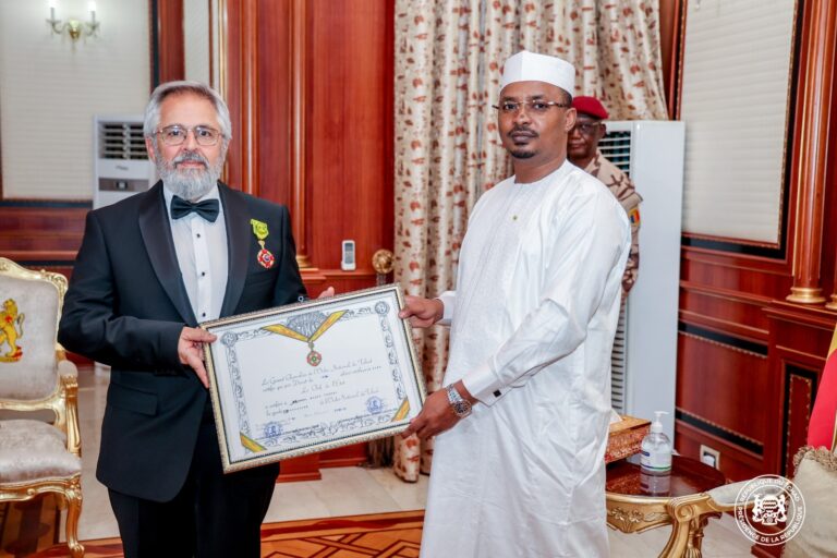 شراكة : رئيس الجمهورية يكرم الممثل الدائم للبنك الدولي في تشاد